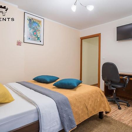 J&J Apartments, Szeroka 25 Apartament 13 Торунь Экстерьер фото